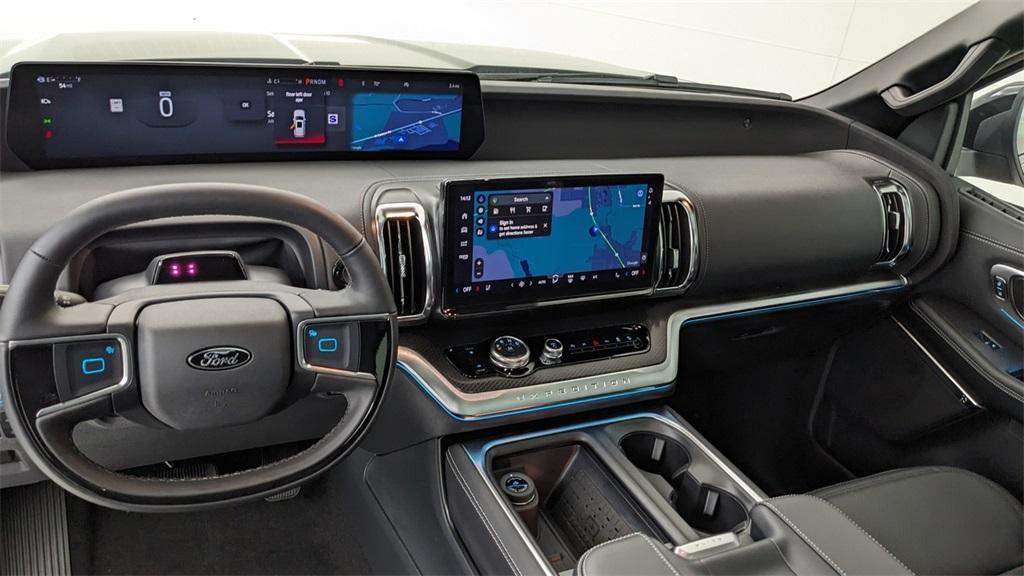 new 2025 Ford Expedition Max car, priced at $87,995