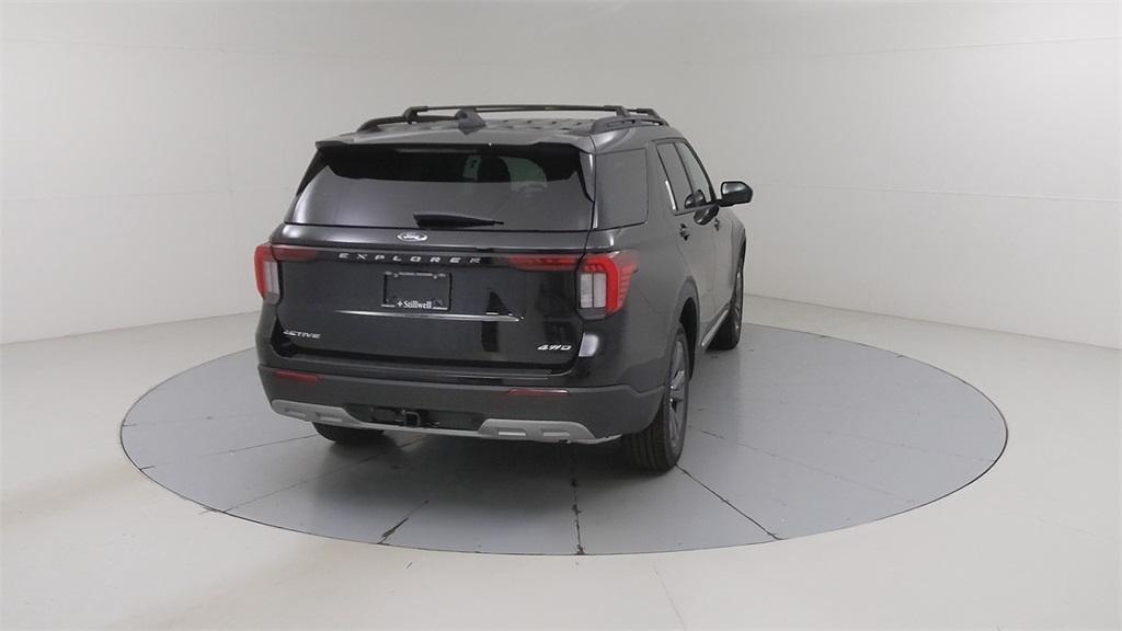 new 2025 Ford Explorer car, priced at $49,905
