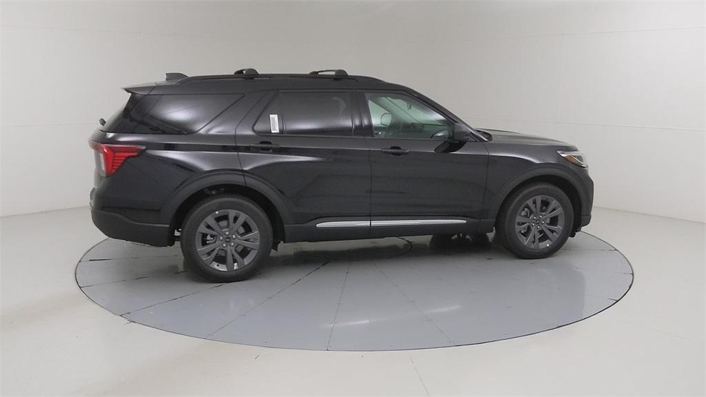 new 2025 Ford Explorer car, priced at $49,905