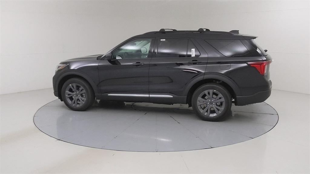 new 2025 Ford Explorer car, priced at $49,905