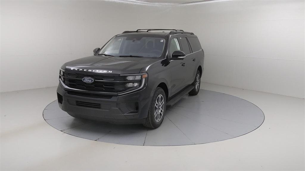 new 2025 Ford Expedition Max car, priced at $74,965