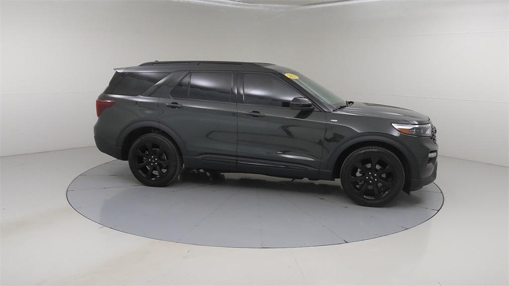 used 2023 Ford Explorer car, priced at $40,784