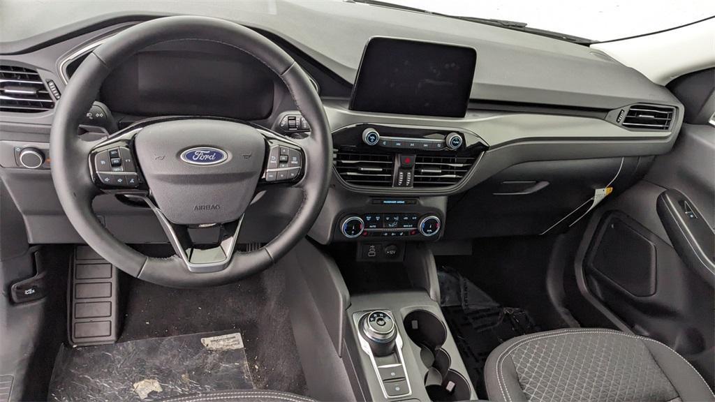 new 2025 Ford Escape car, priced at $32,040