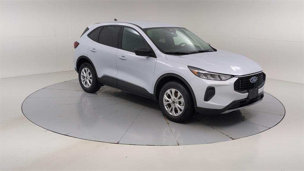 new 2025 Ford Escape car, priced at $32,040