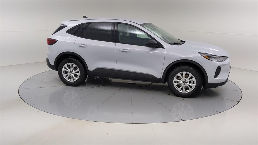 new 2025 Ford Escape car, priced at $32,040