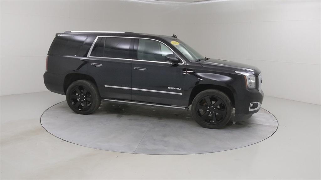 used 2017 GMC Yukon car, priced at $25,478