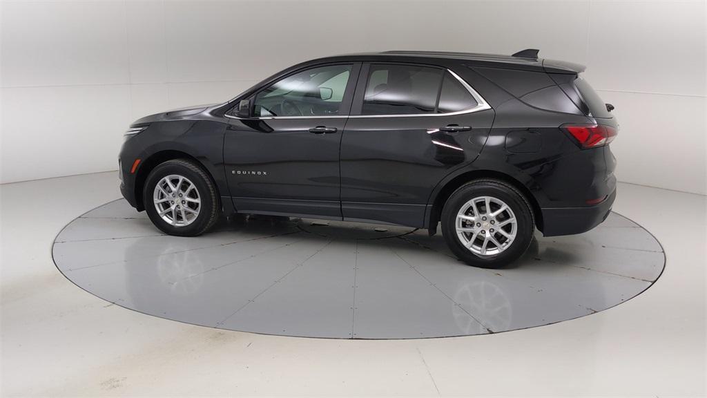 used 2024 Chevrolet Equinox car, priced at $24,640