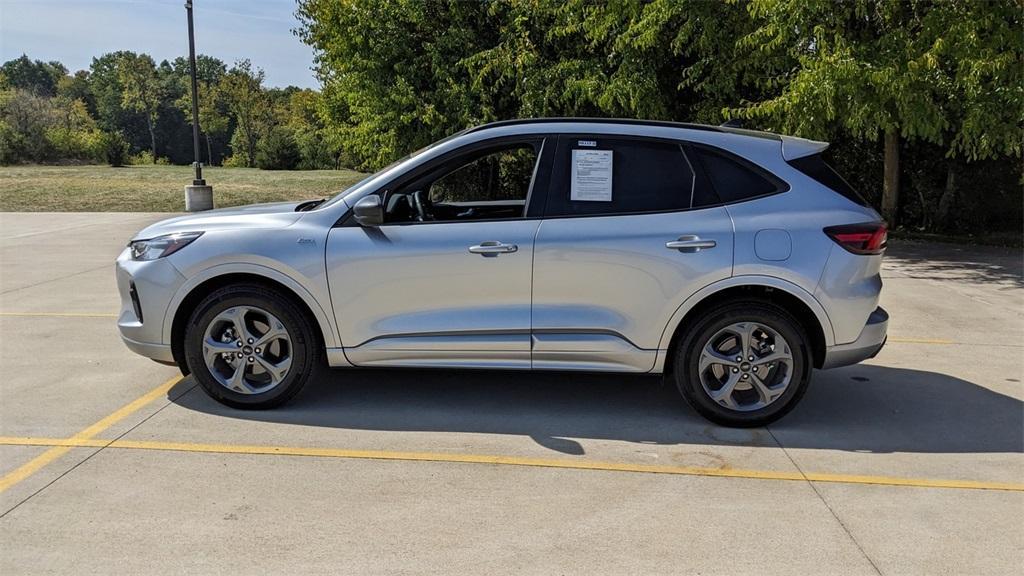 used 2023 Ford Escape car, priced at $28,033