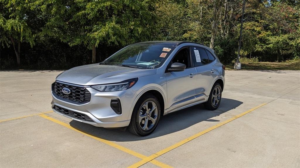 used 2023 Ford Escape car, priced at $28,033