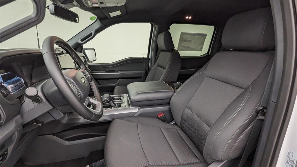 new 2025 Ford F-150 car, priced at $61,640