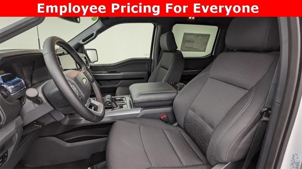 new 2025 Ford F-150 car, priced at $61,640