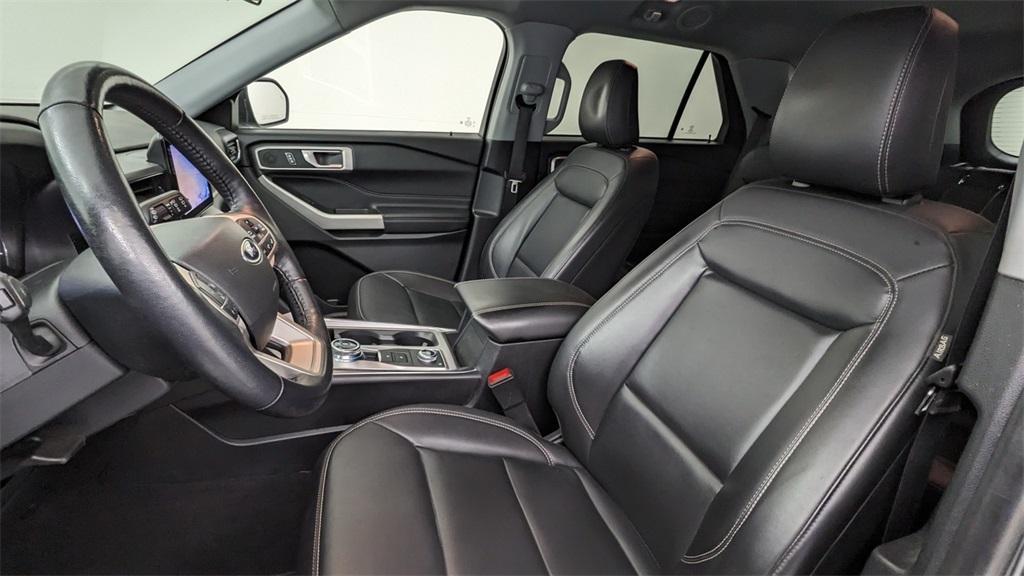 used 2022 Ford Explorer car, priced at $32,455