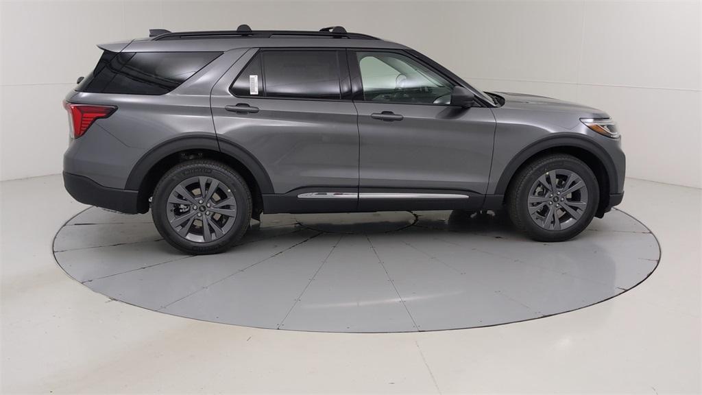new 2025 Ford Explorer car, priced at $49,905