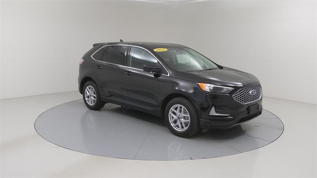 used 2024 Ford Edge car, priced at $31,049