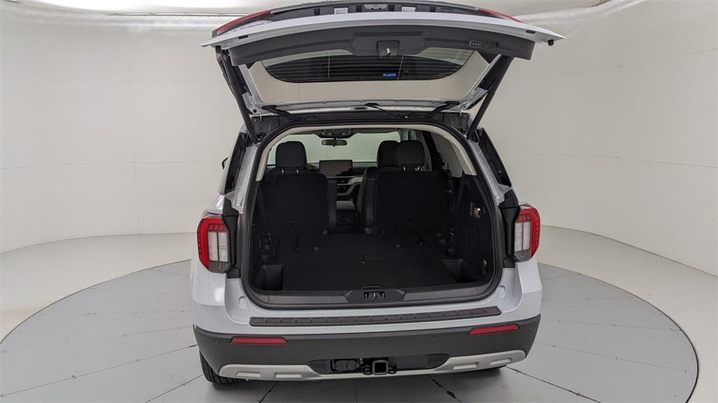 new 2025 Ford Explorer car, priced at $49,030