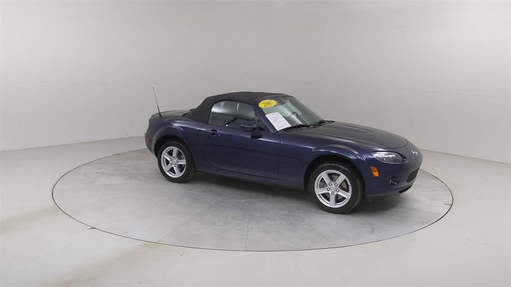 used 2007 Mazda MX-5 Miata car, priced at $6,900