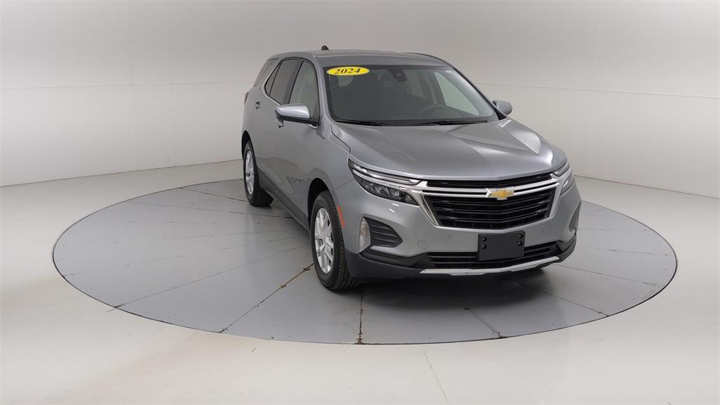 used 2024 Chevrolet Equinox car, priced at $24,939