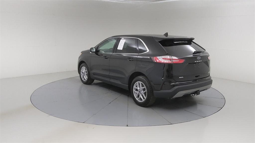 used 2022 Ford Edge car, priced at $27,306
