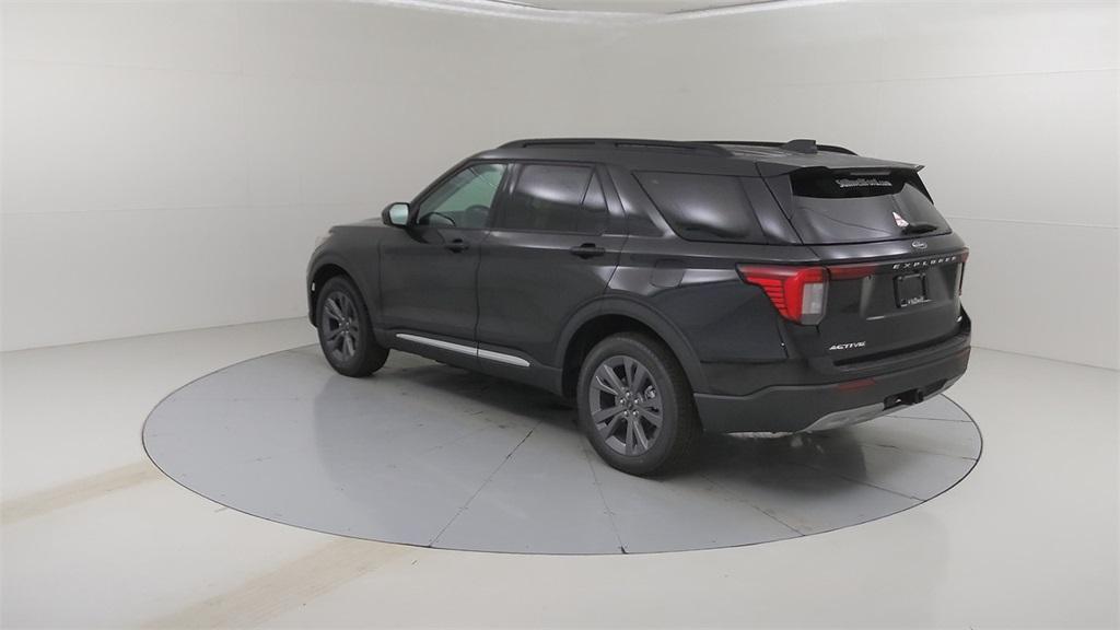 new 2025 Ford Explorer car, priced at $49,900