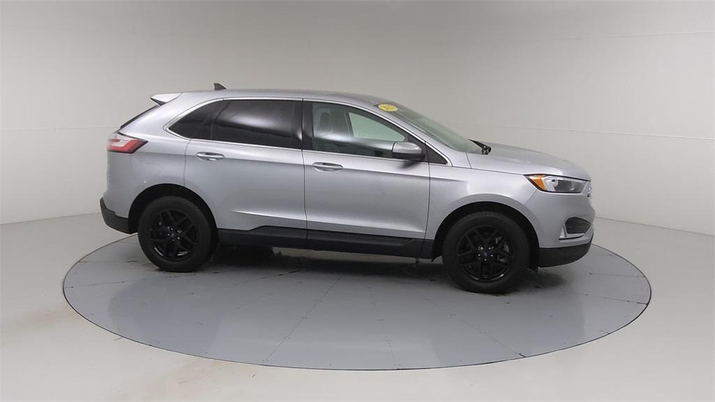 used 2022 Ford Edge car, priced at $27,005