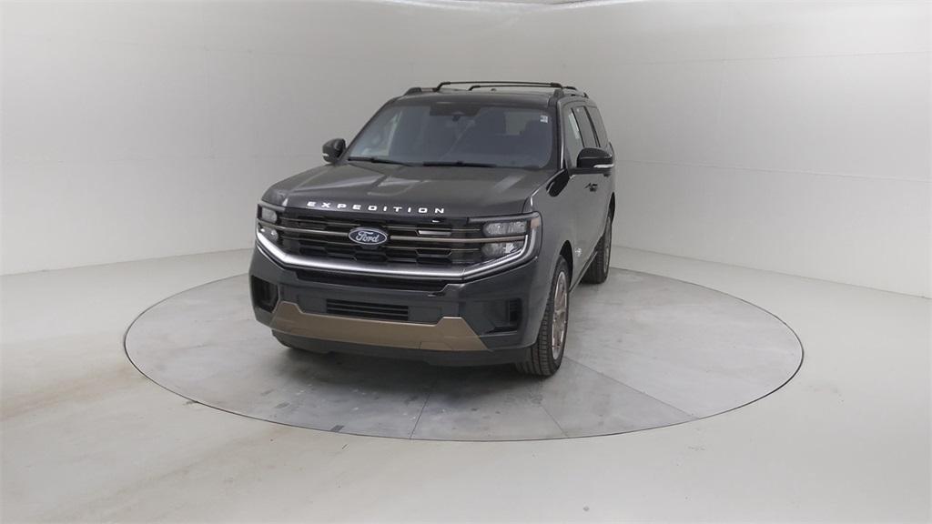 new 2025 Ford Expedition car, priced at $86,855