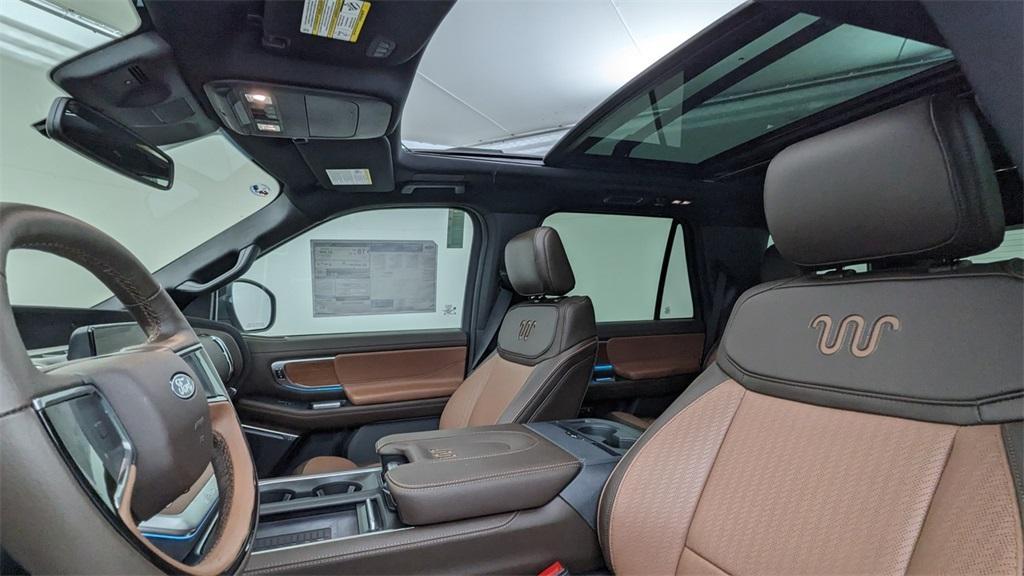 new 2025 Ford Expedition car, priced at $86,855