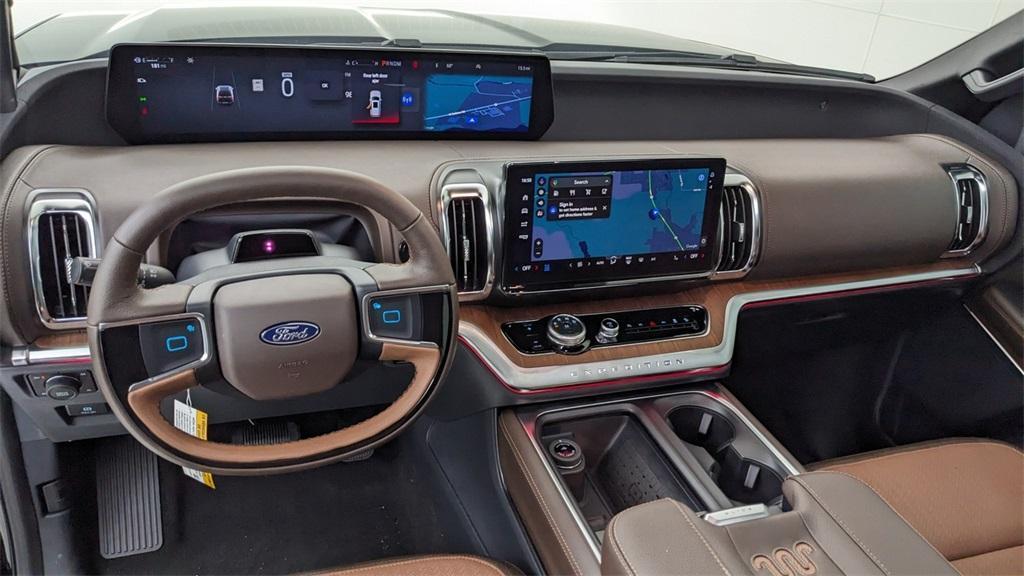 new 2025 Ford Expedition car, priced at $86,855
