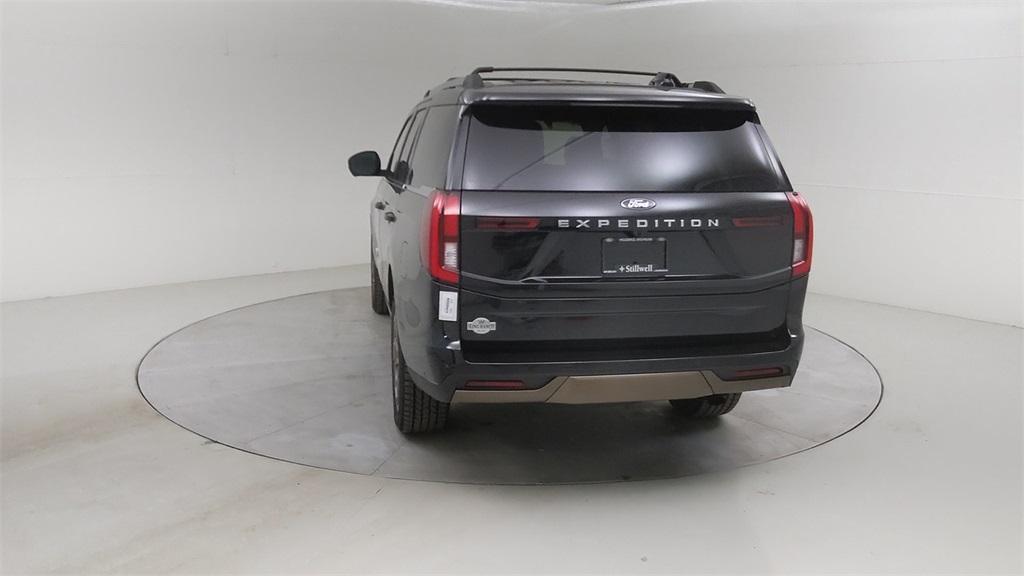 new 2025 Ford Expedition car, priced at $86,855