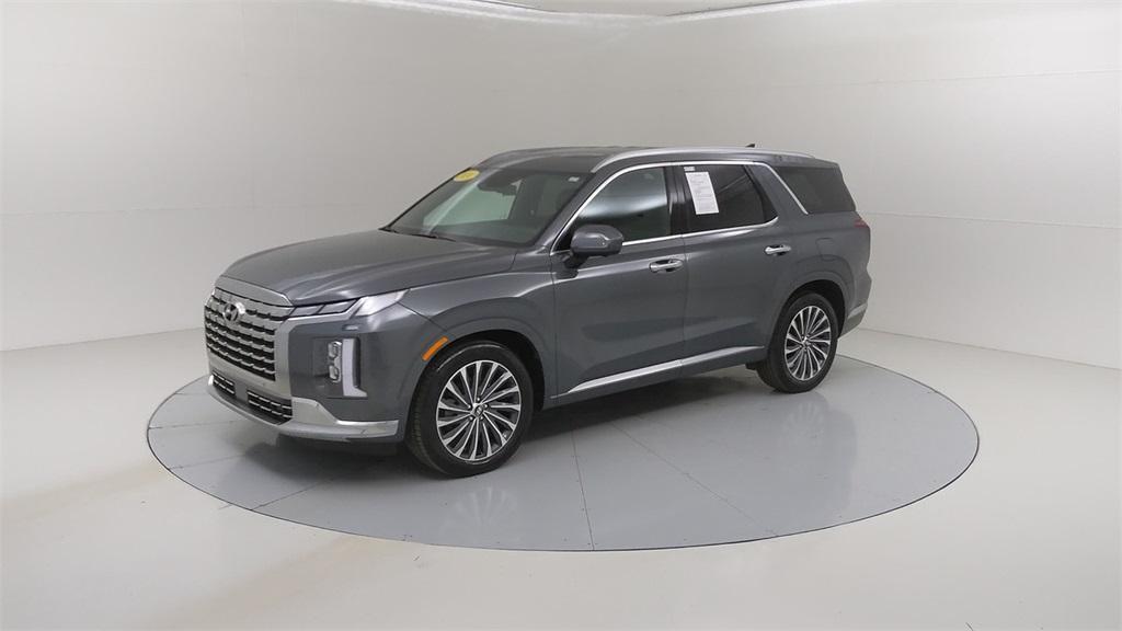 used 2024 Hyundai Palisade car, priced at $44,734