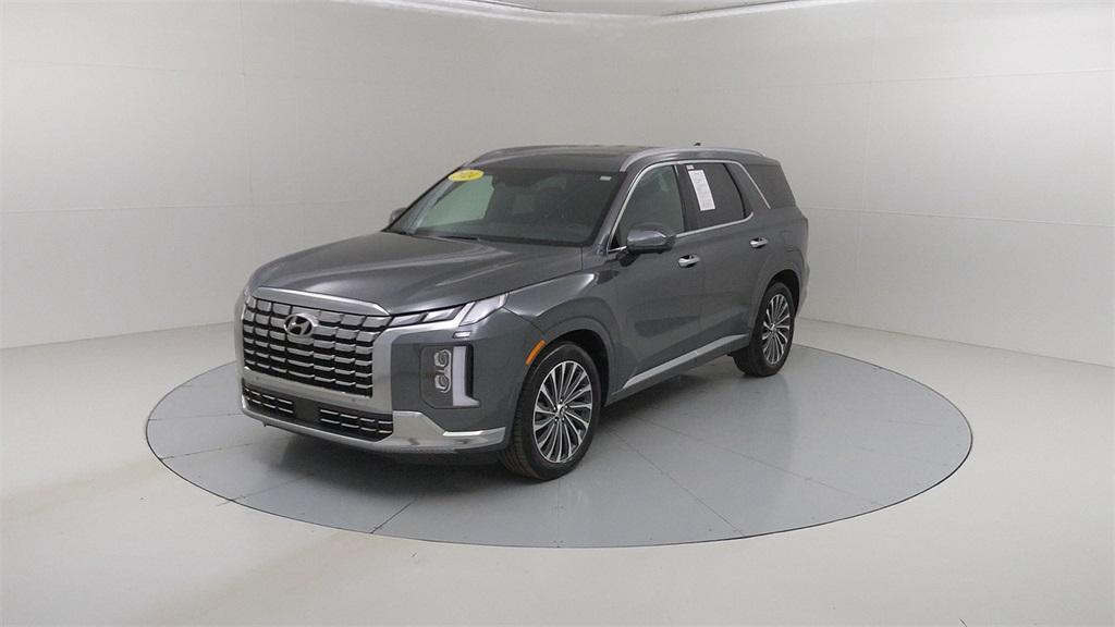 used 2024 Hyundai Palisade car, priced at $44,734