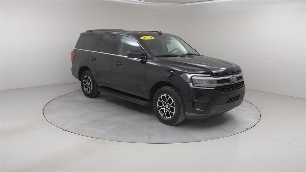 used 2024 Ford Expedition car, priced at $43,685