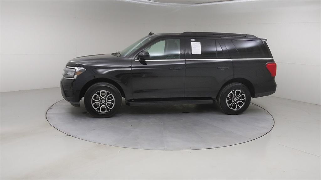used 2024 Ford Expedition car, priced at $43,685
