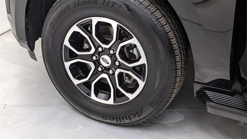 used 2024 Ford Expedition car, priced at $43,685