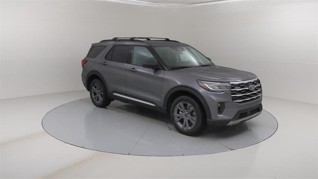 new 2025 Ford Explorer car, priced at $50,290