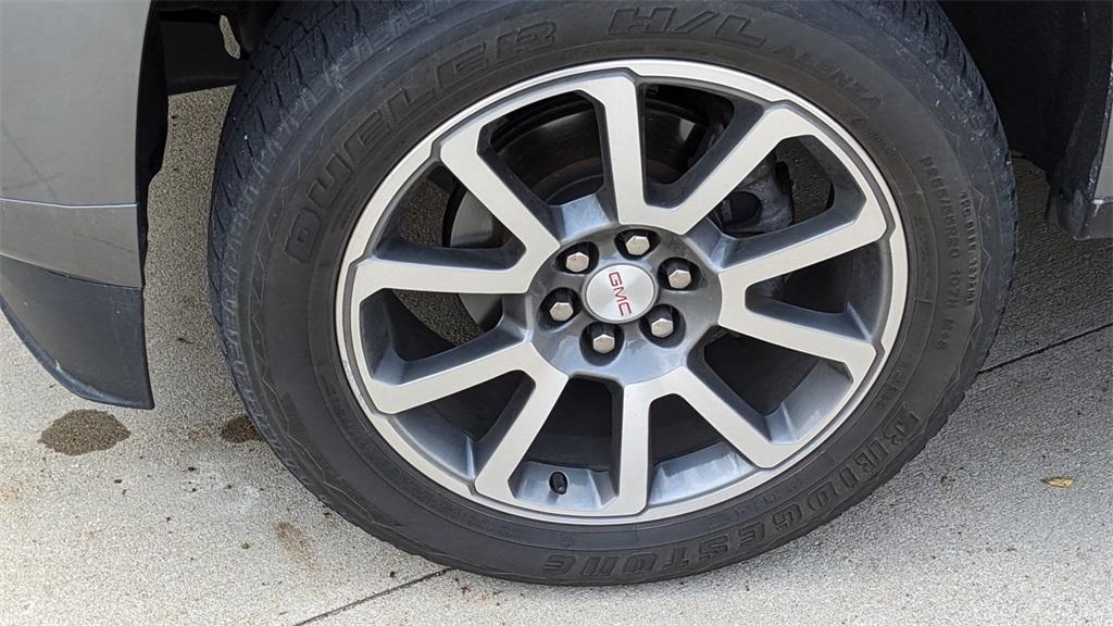 used 2021 GMC Canyon car, priced at $35,088