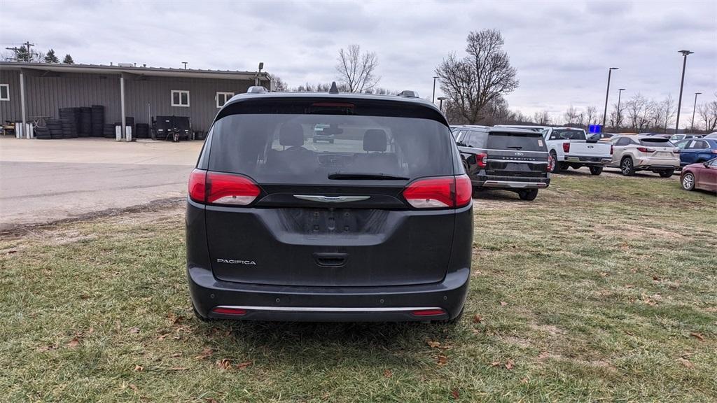 used 2018 Chrysler Pacifica car, priced at $17,985