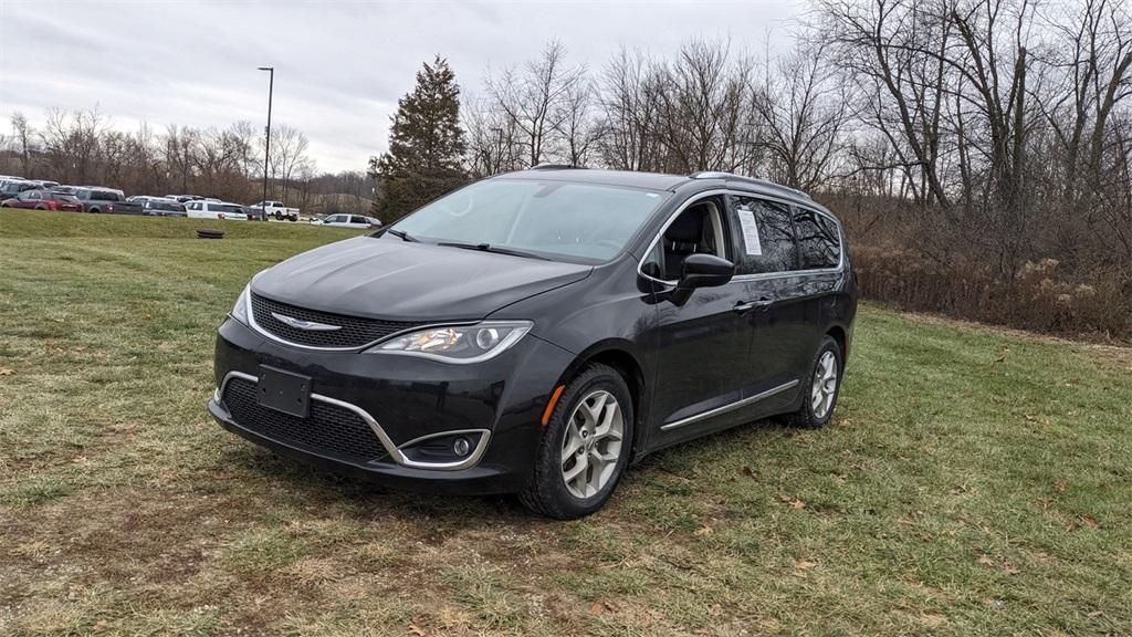 used 2018 Chrysler Pacifica car, priced at $17,985