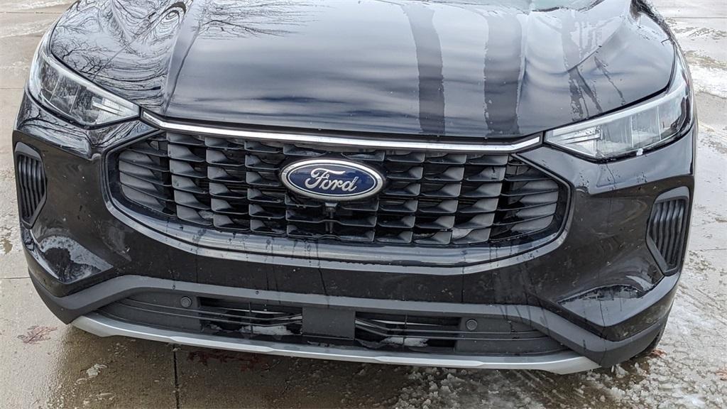 used 2023 Ford Escape car, priced at $22,795