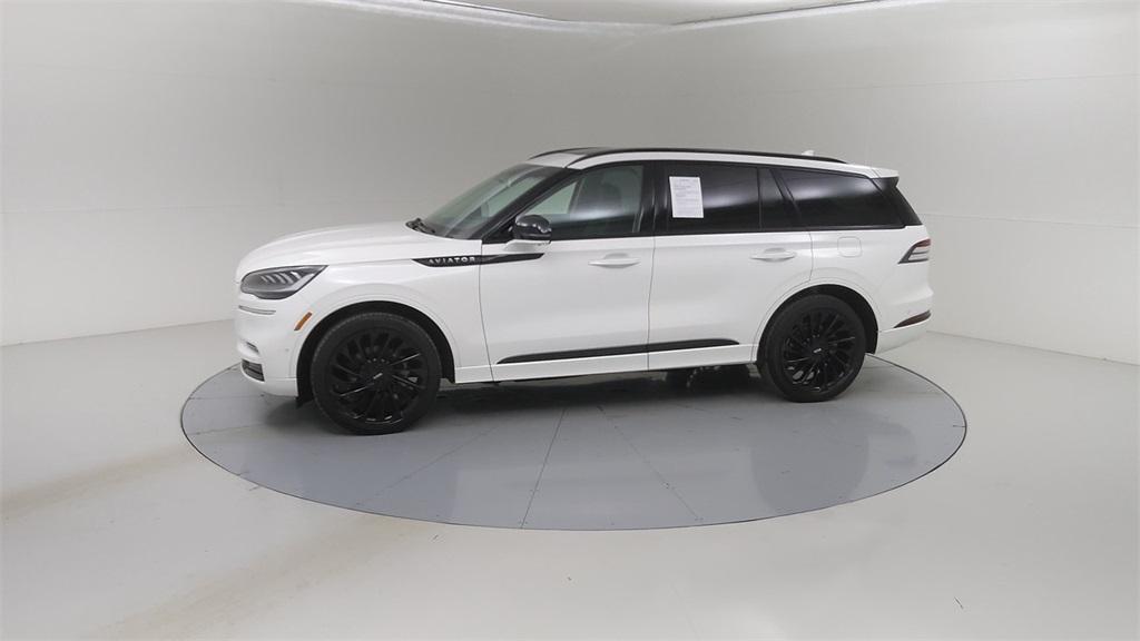 used 2023 Lincoln Aviator car, priced at $49,567