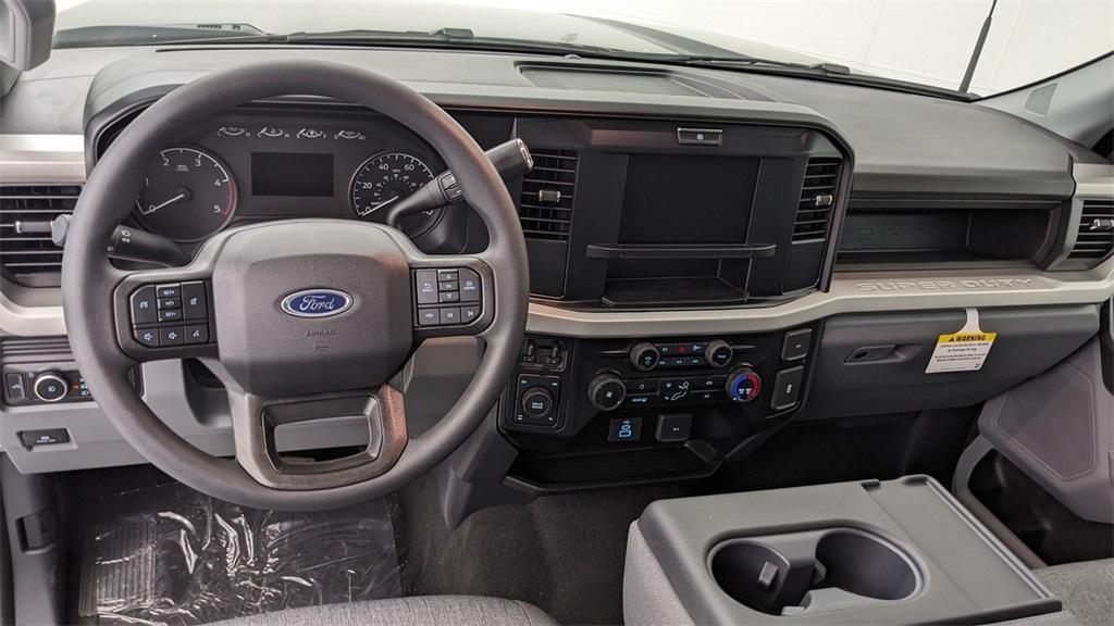new 2025 Ford F-250 car, priced at $71,855