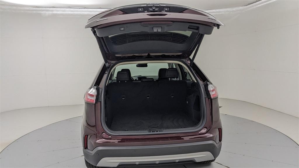 used 2022 Ford Edge car, priced at $25,207