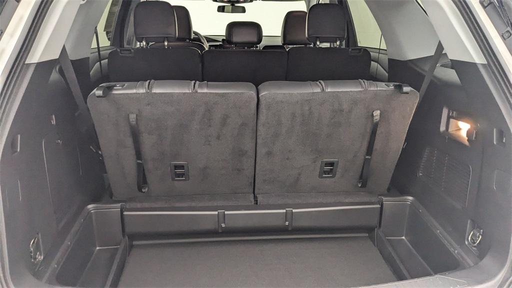 used 2022 Ford Explorer car, priced at $31,266