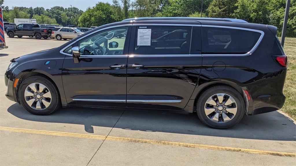 used 2018 Chrysler Pacifica Hybrid car, priced at $17,311