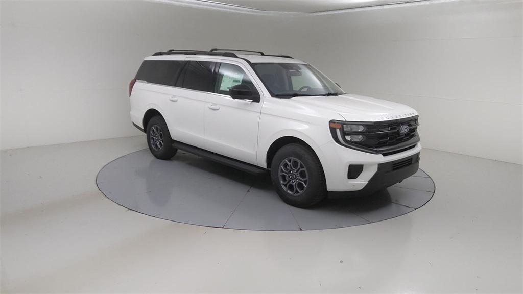 new 2025 Ford Expedition Max car, priced at $71,770