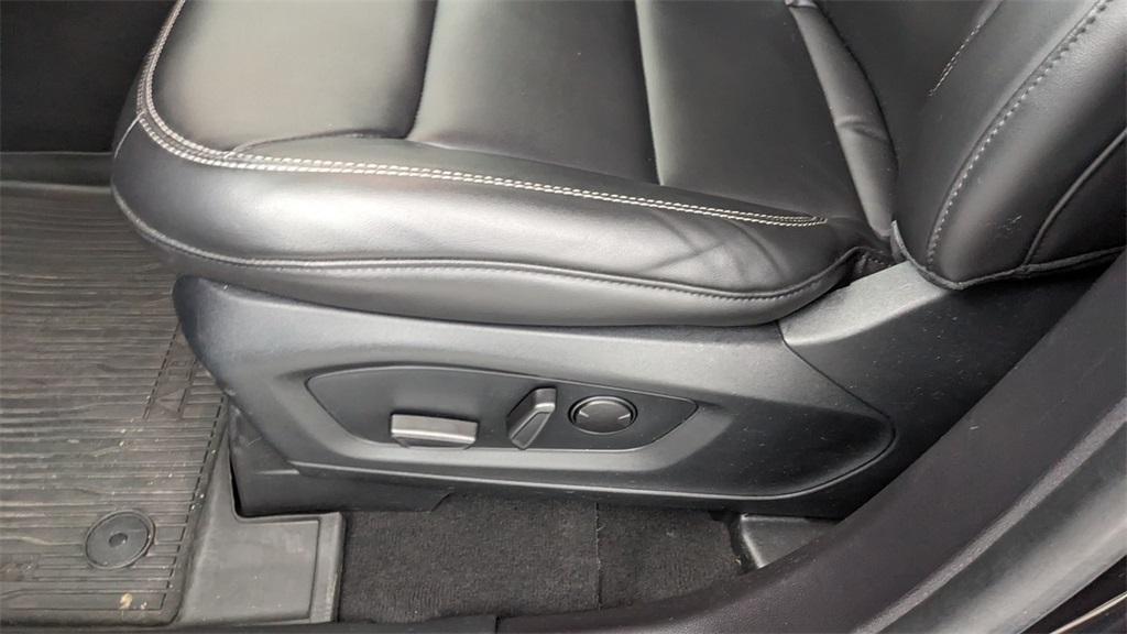 used 2022 Ford Explorer car, priced at $31,721
