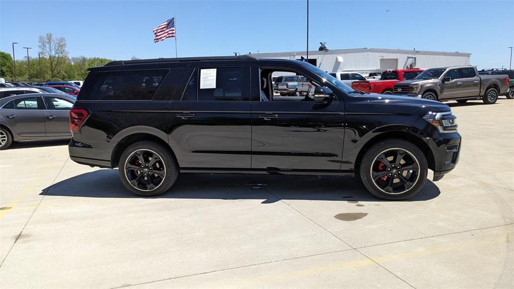 used 2022 Ford Expedition Max car