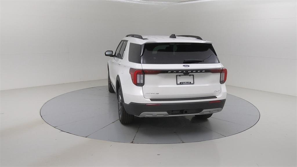 new 2025 Ford Explorer car, priced at $49,455