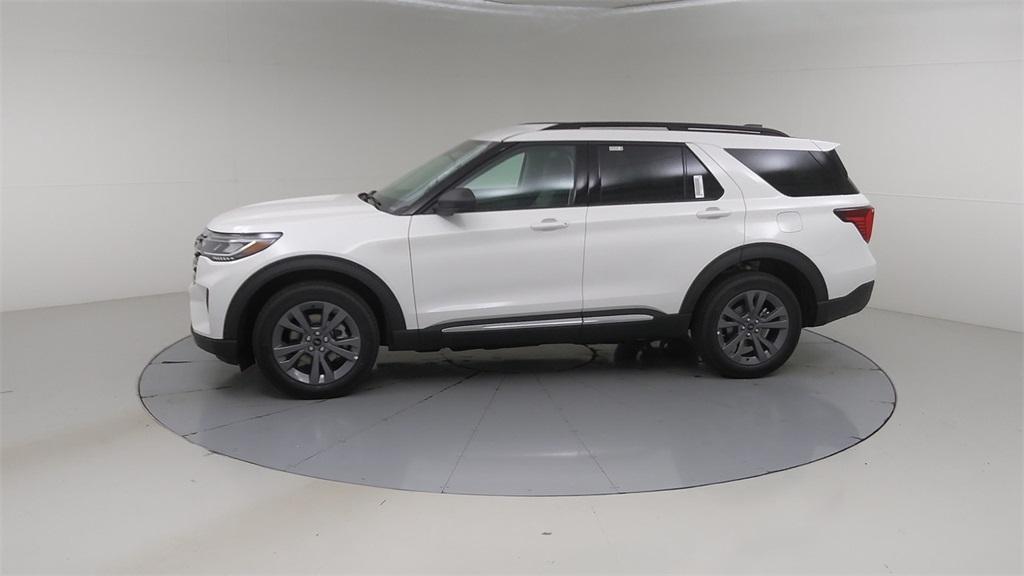 new 2025 Ford Explorer car, priced at $49,455