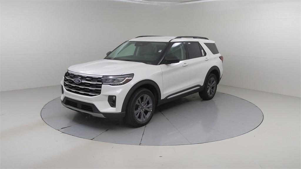 new 2025 Ford Explorer car, priced at $49,455