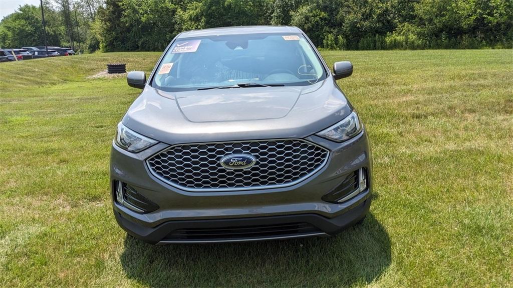 used 2023 Ford Edge car, priced at $27,983